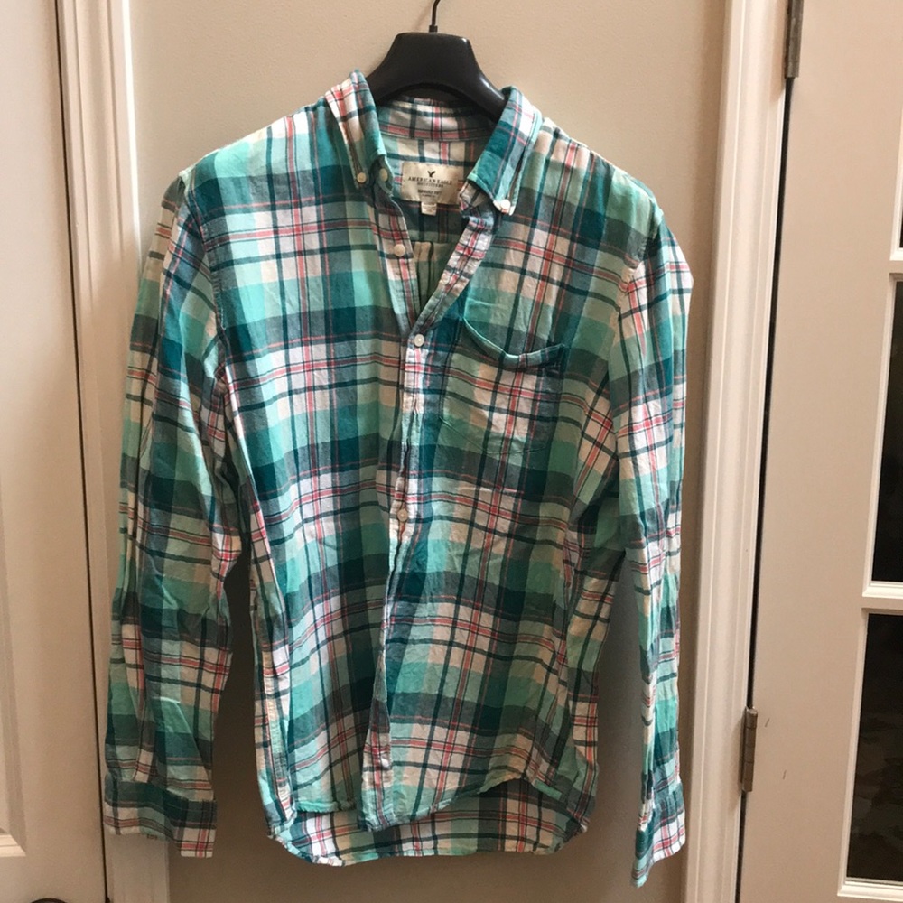 American Eagle Button-Down